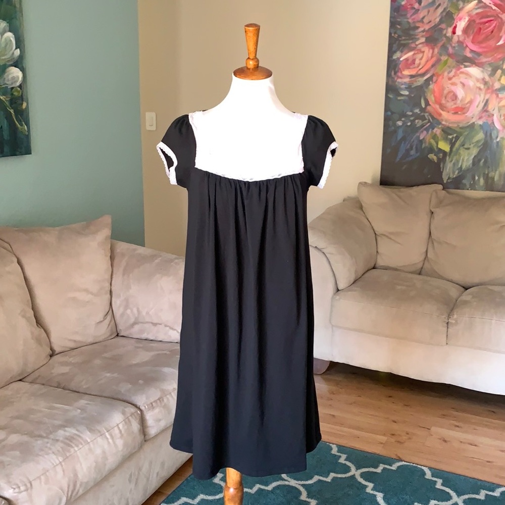 Savi Mom nursing breastfeeding nightgown pajamas